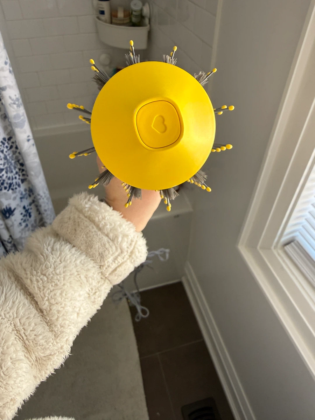 Drybar Single Shot Blow-Dryer Brush - photo 3