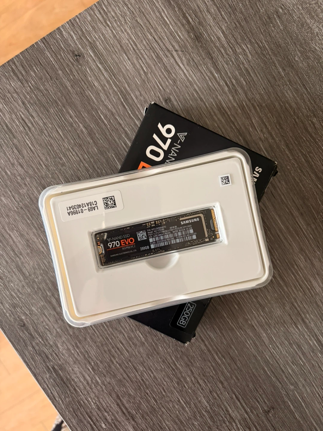 Samsung 970 EVO NVMe M.2 250GB SSD - photo 3