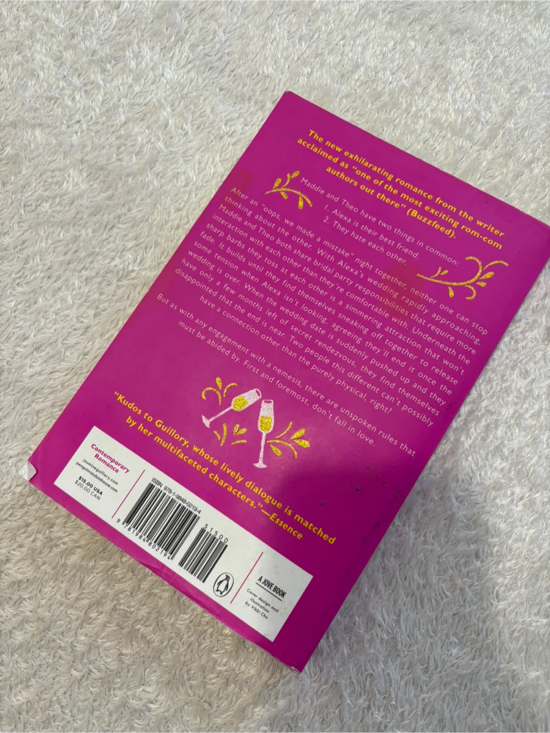 The Wedding Party by Jasmine Guillory Paperback Book - photo 2