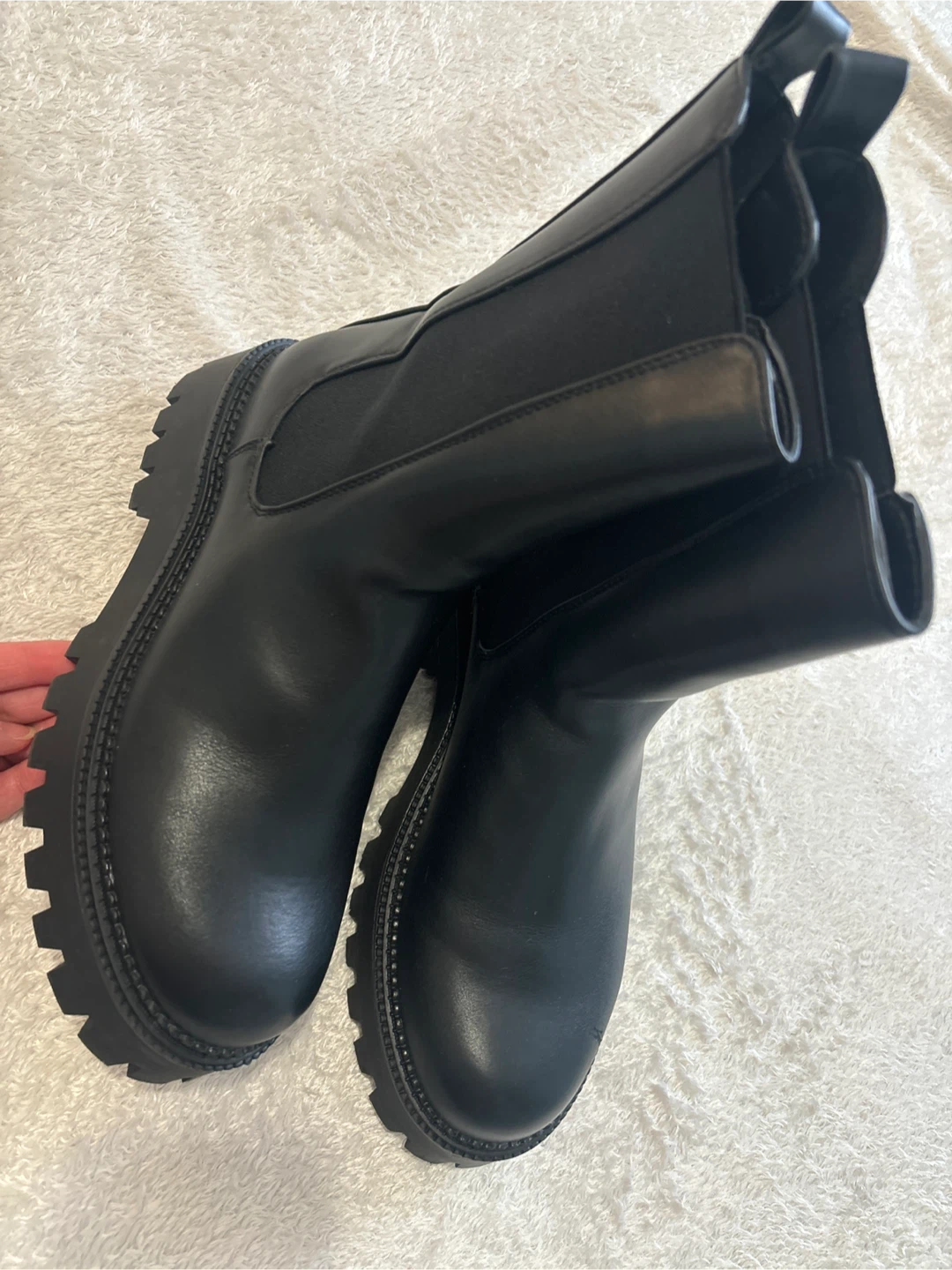 Steve Madden Black Chunky Platform Chelsea Boots Size 39
