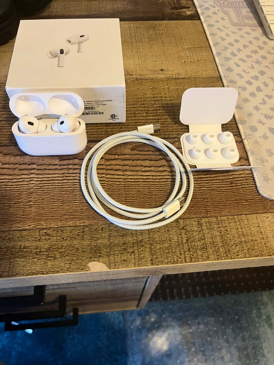 Apple AirPods Pro (2nd generation) 1of1 - photo 5