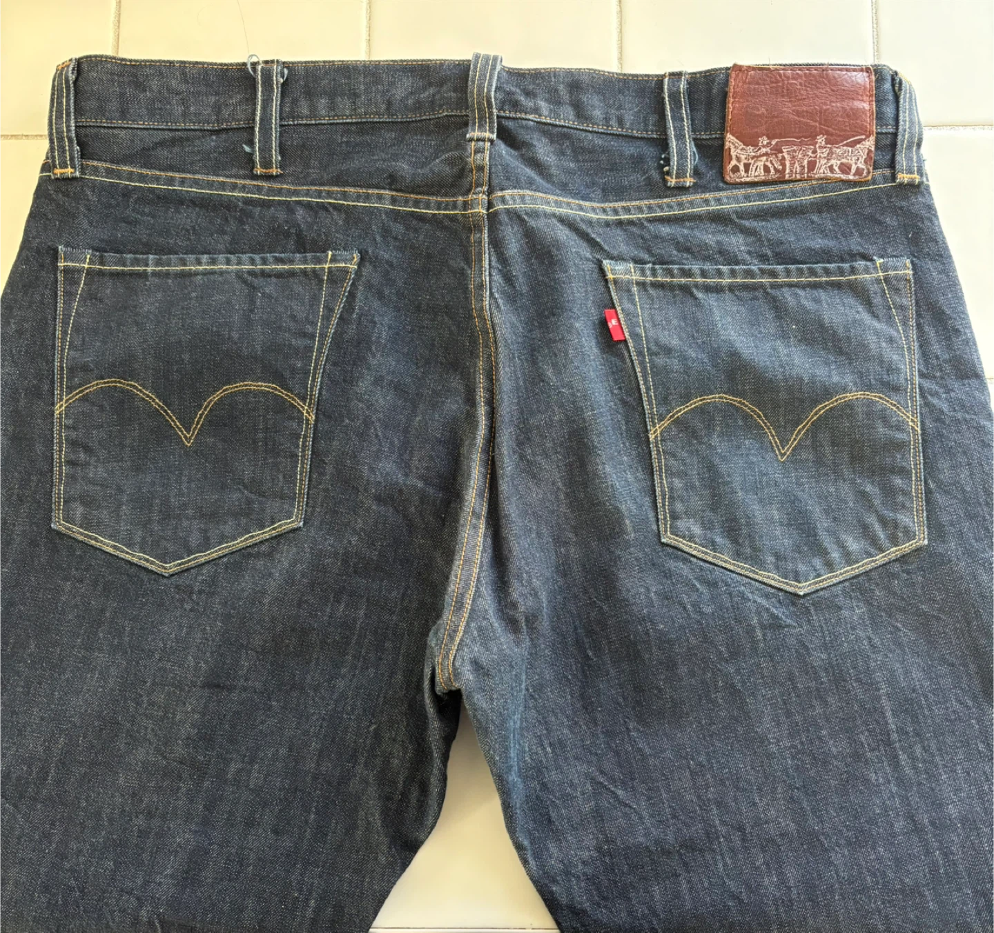 Rare Levi's Capital E Jeans - Size 38 - photo 2