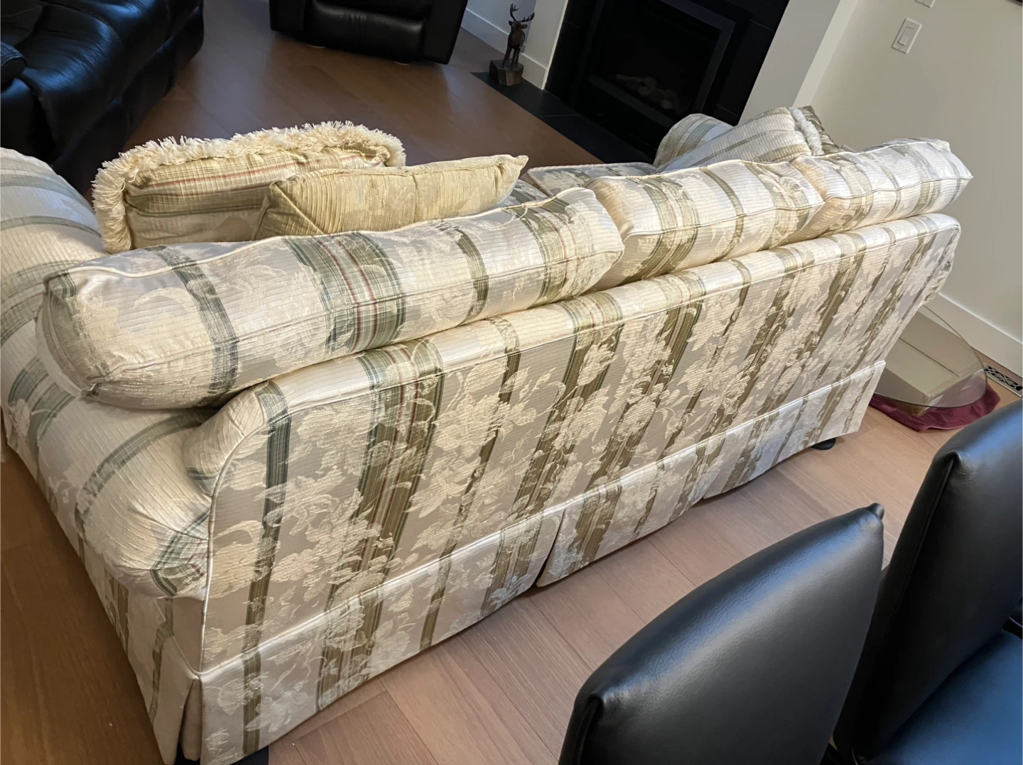 Sofa with Toss Pillows - photo 3