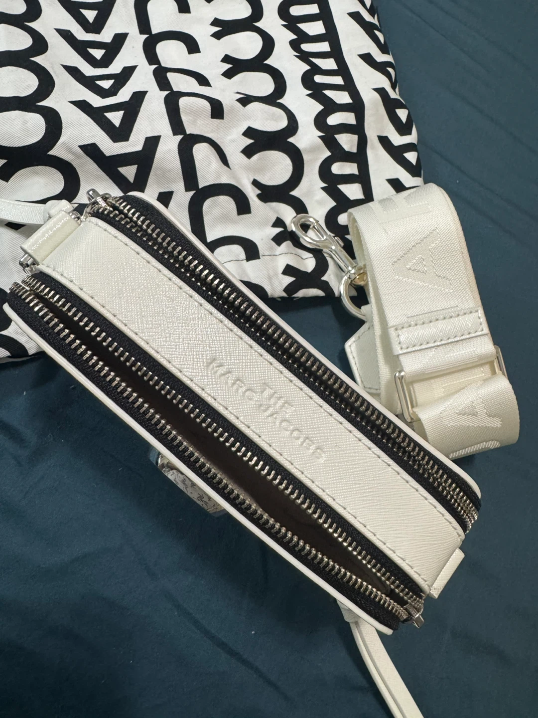 Marc Jacobs Snapshot Camera Bag White - photo 2