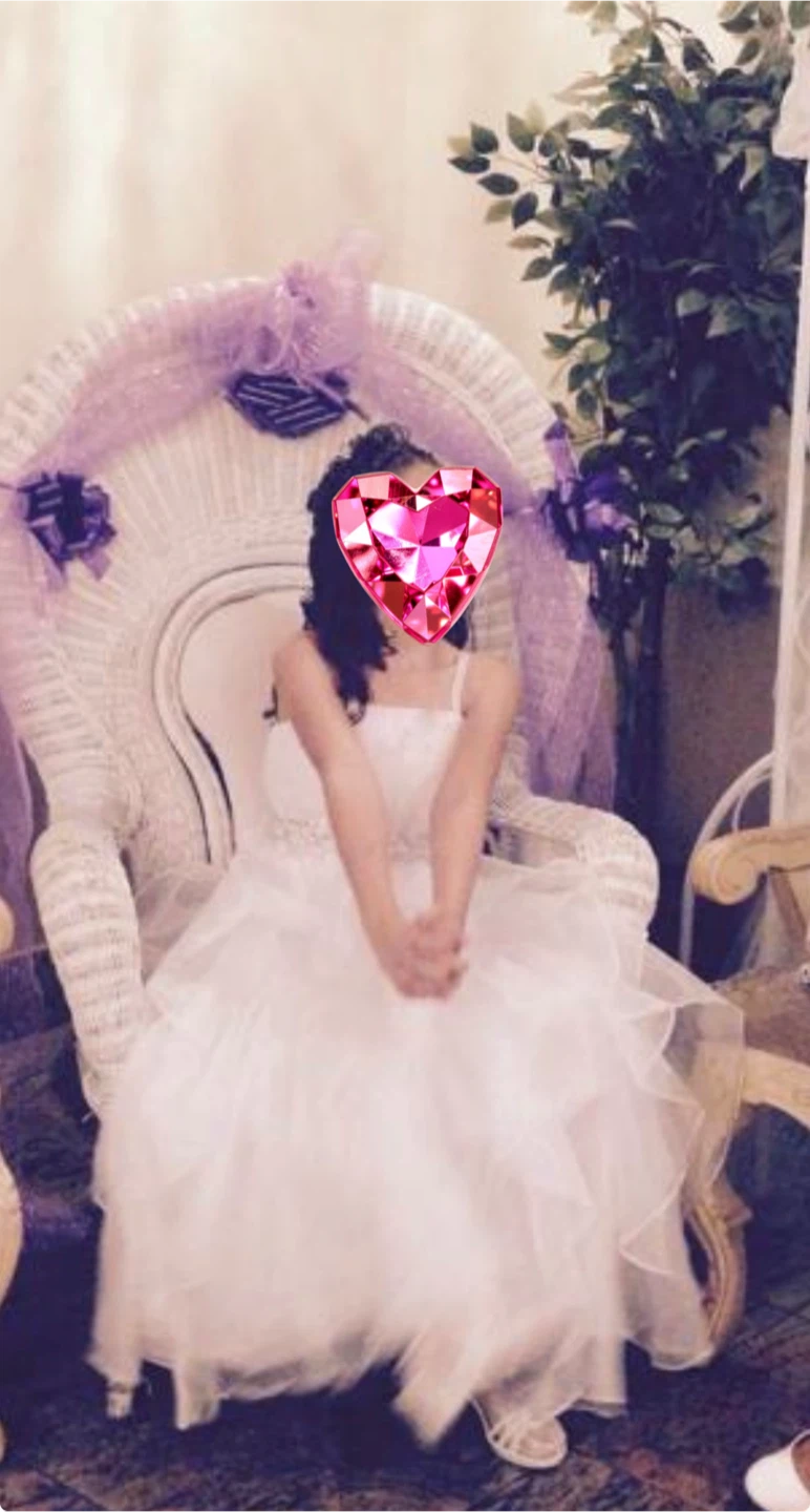 White Beaded Flower Girl Dress & Free heels - photo 2