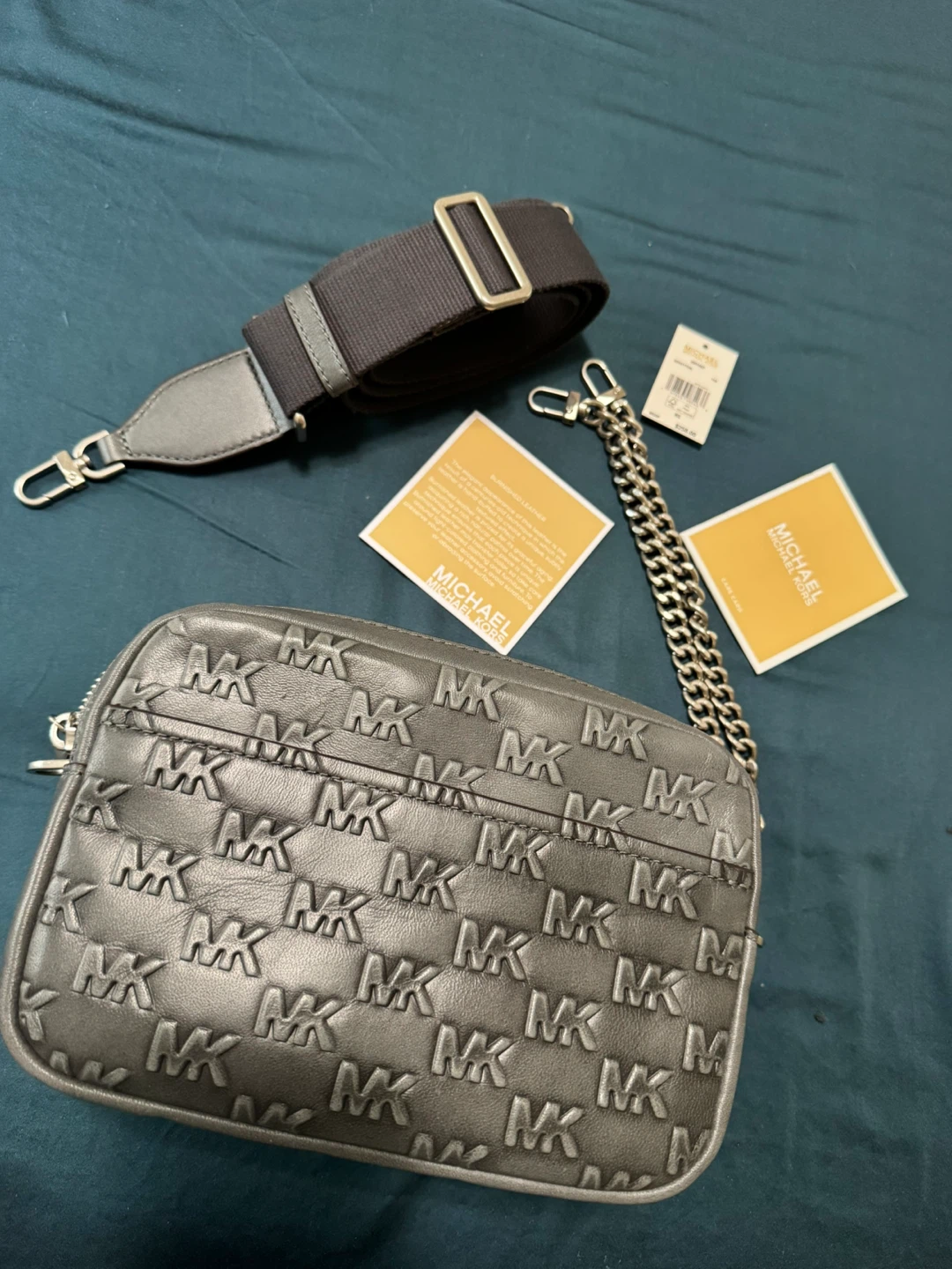 Michael Kors Small Camera Bag Grey Leather MK Monogram - photo 3