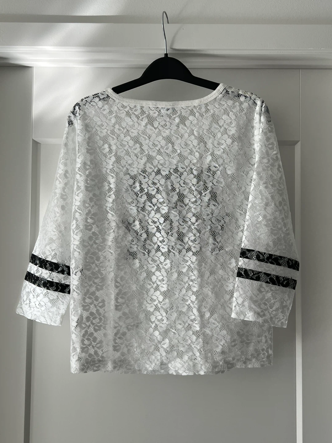 Express White "New York" Lace Top - photo 2