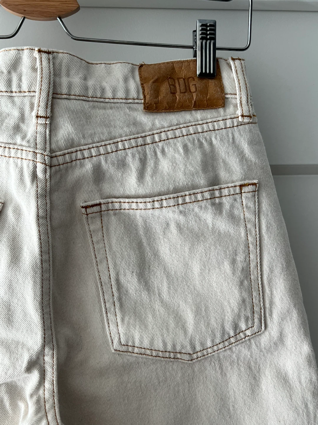 BDG Pax Ecru Straight Leg Jeans - photo 5