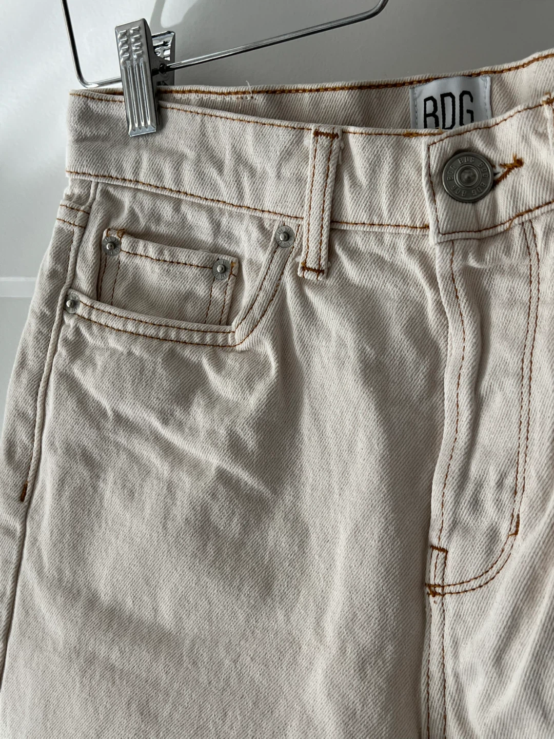 BDG Pax Ecru Straight Leg Jeans - photo 4