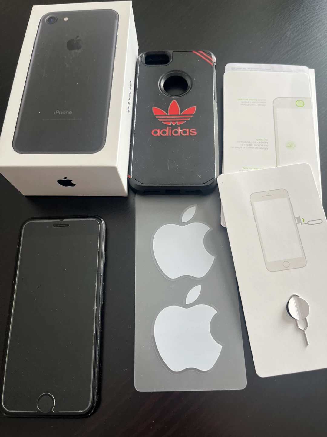 Apple iPhone 7 - 32GB - Black