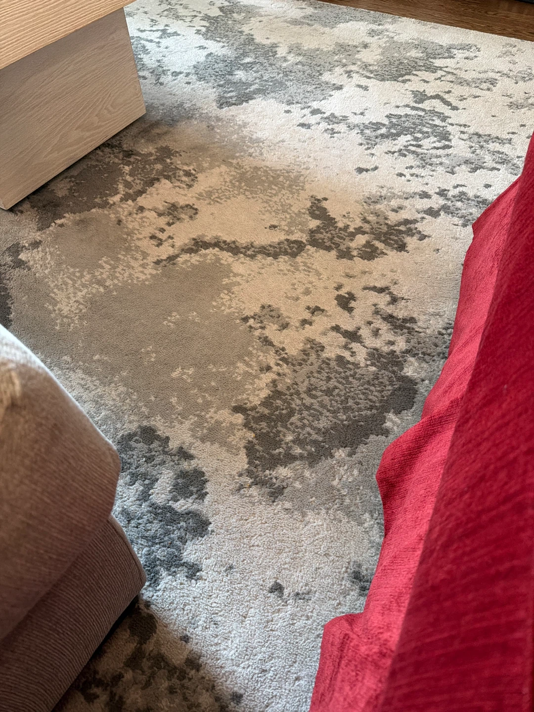 Abstract Pattern Area Rug