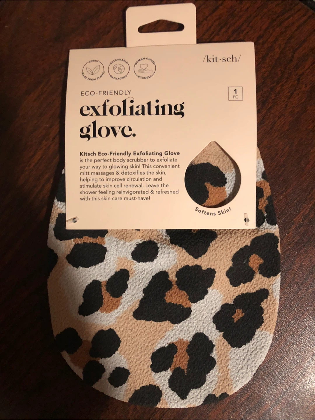 Kitsch Eco-Friendly Exfoliating Glove - Leopard Print