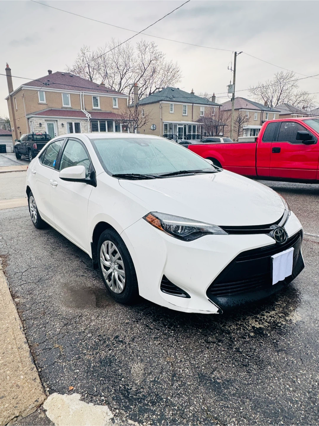 White Toyota Corolla Sedan - photo 2