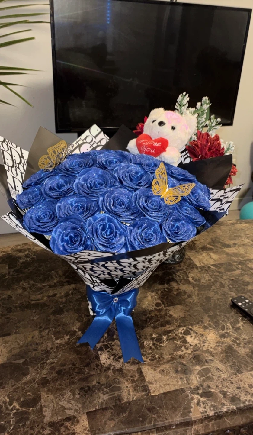 Glitter Rose Bouquet with Teddy Bear and Butterflies - photo 3