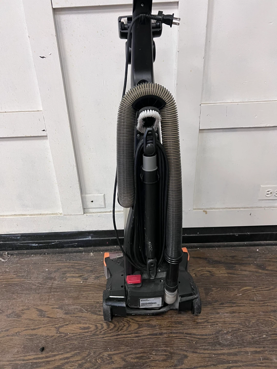 Bissell CleanView Vacuum Cleaner - photo 4