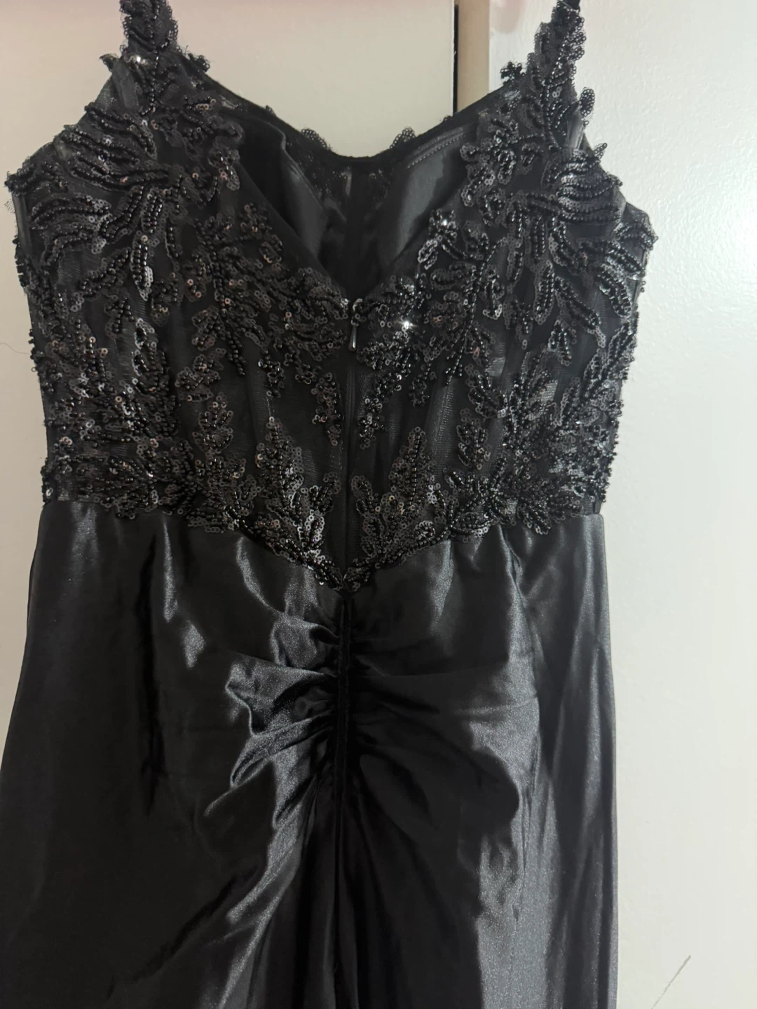 Black Sequin Lace Evening Gown - photo 2