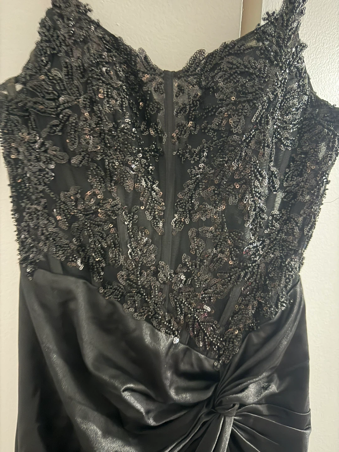 Black Sequin Lace Evening Gown - photo 3