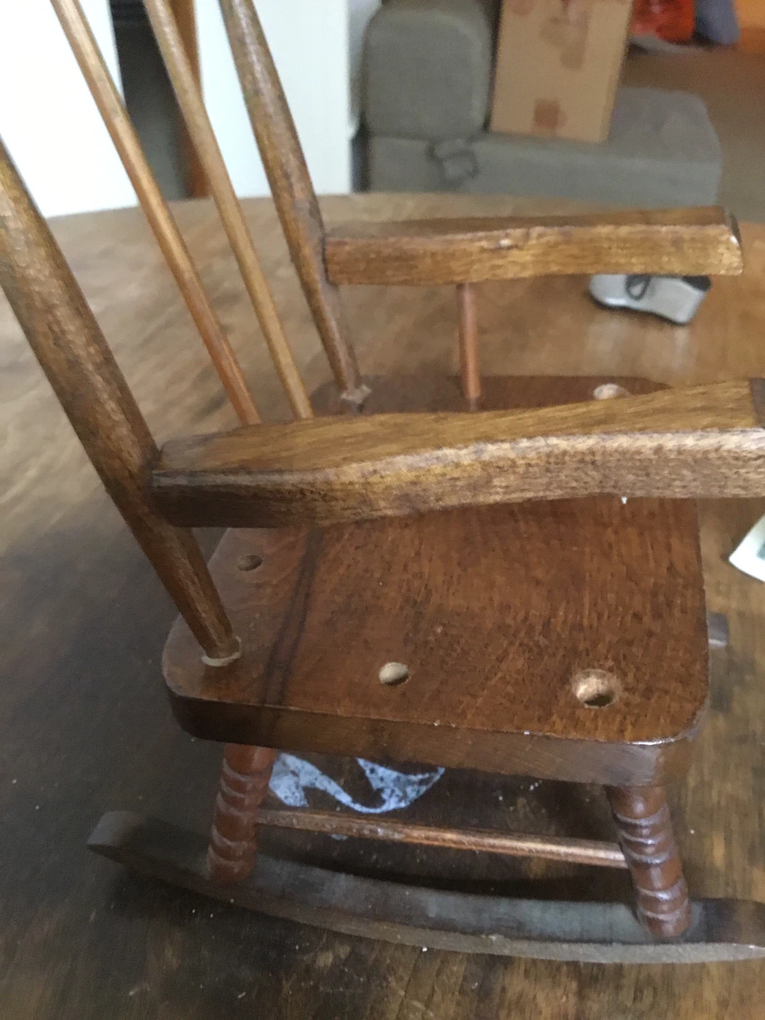 Miniature Rocking Chair- Missing pieces - photo 2