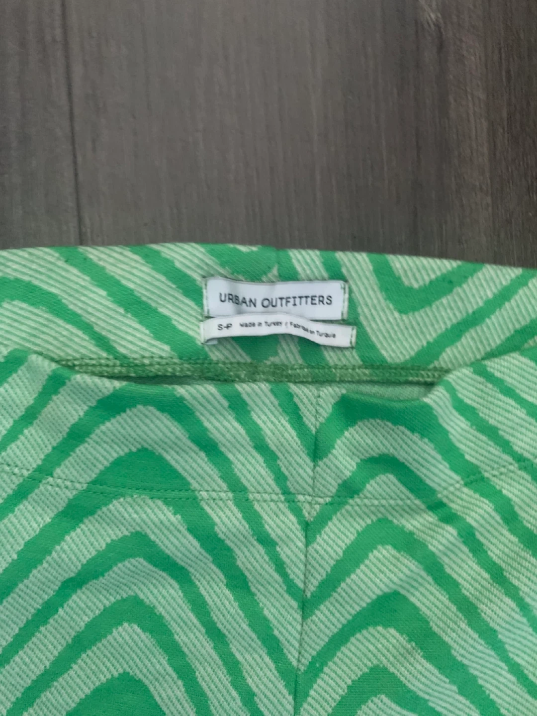 Urban Outfitters Green Wavy Print Bell Bottom Pants - photo 2
