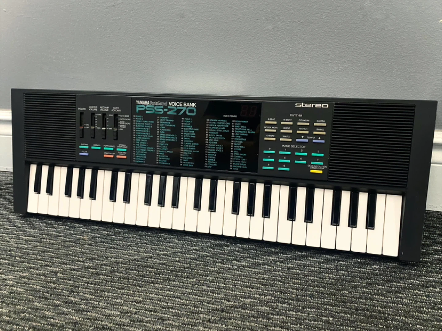 Vintage Yamaha PSS-270 Synthesizer w/ Quiklok Stand - photo 3