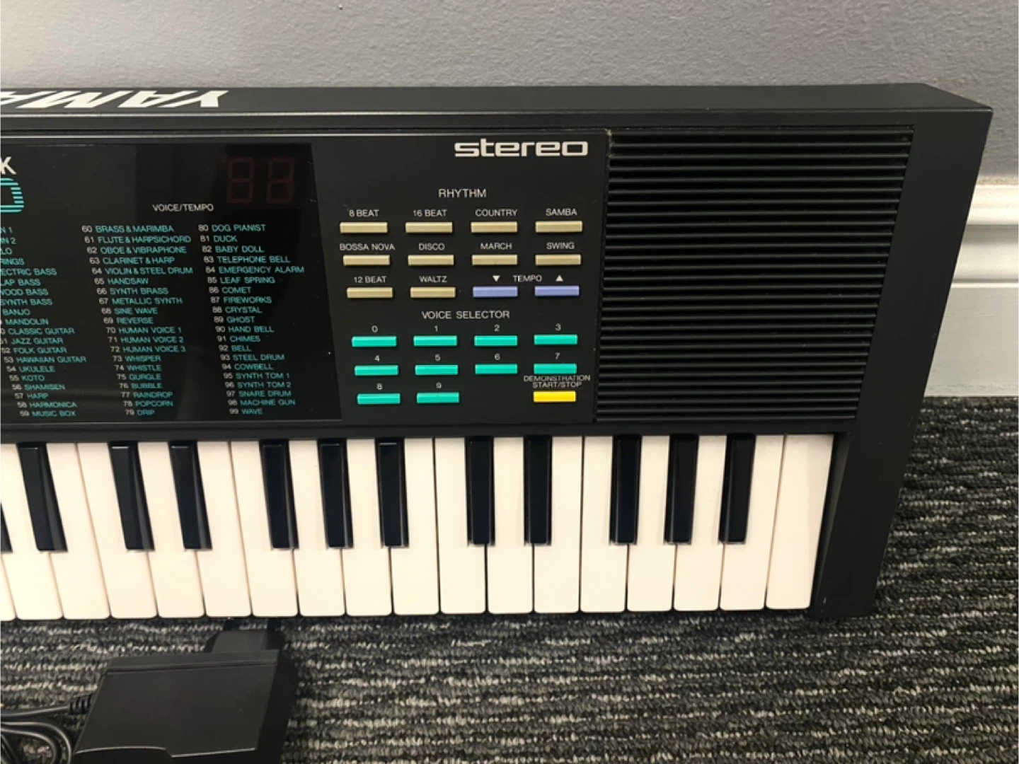 Vintage Yamaha PSS-270 Synthesizer w/ Quiklok Stand - photo 5