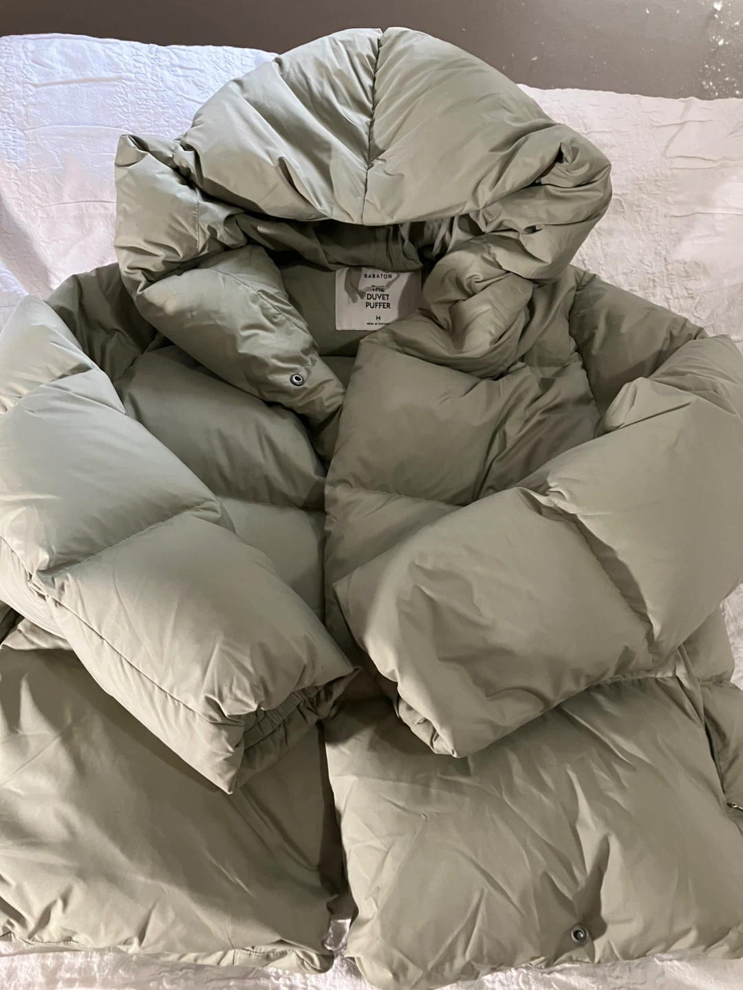 Babaton The Duvet Puffer Jacket - Sage Green - Size M