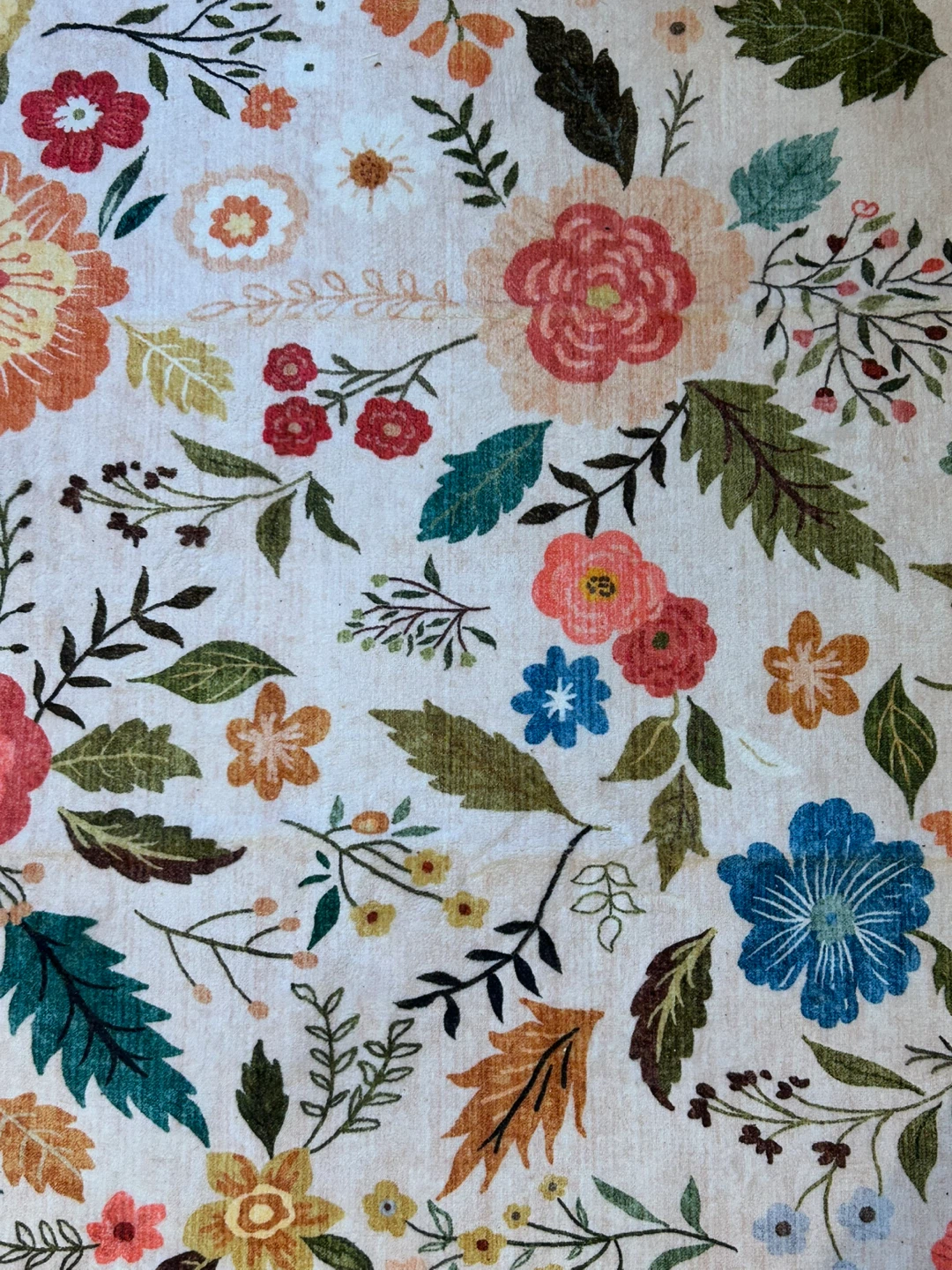 Floral Accent Rug - photo 2