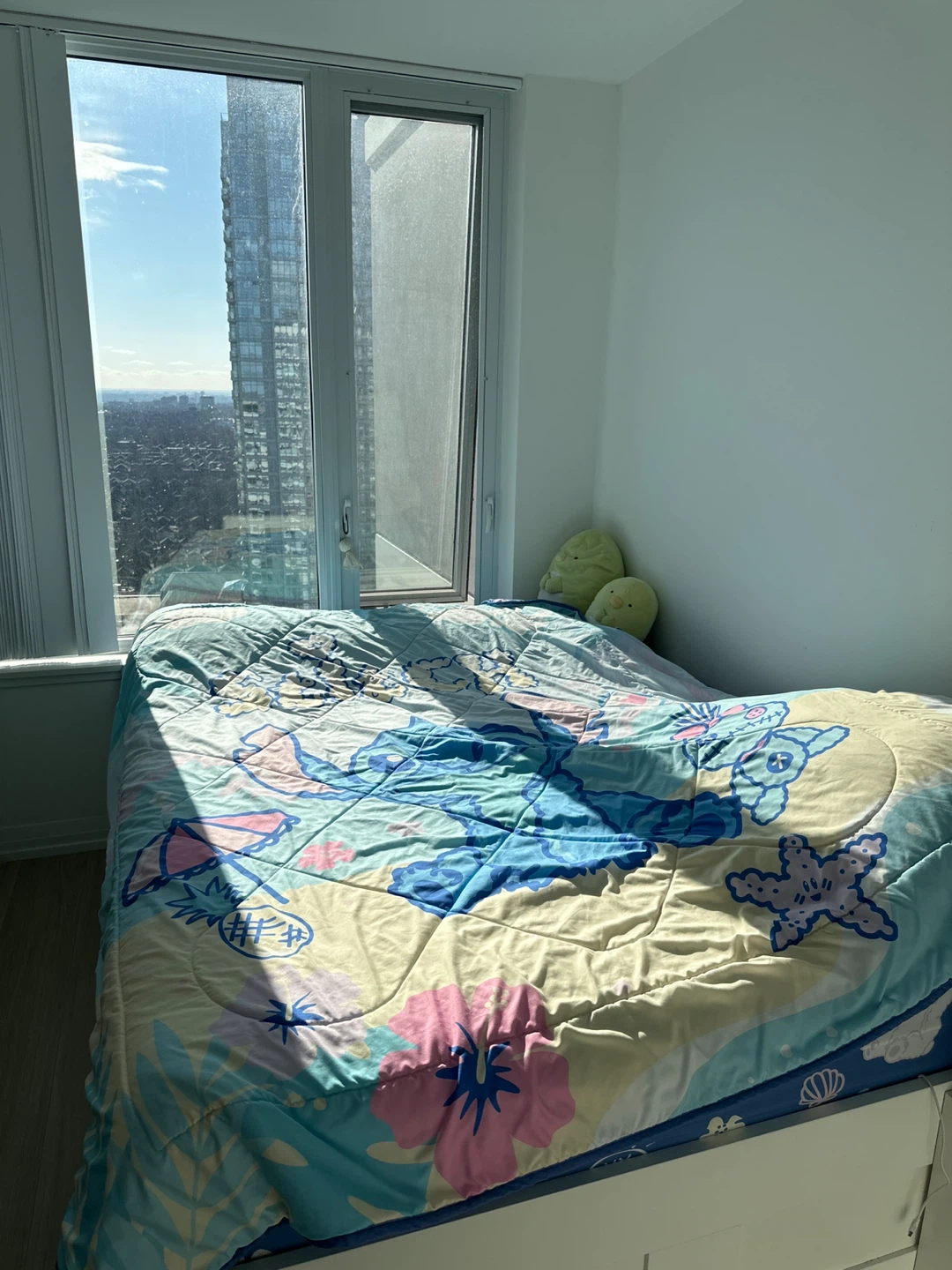 SleepCountry Kingsdown Studio Clairmont Queen Size Mattress - photo 4