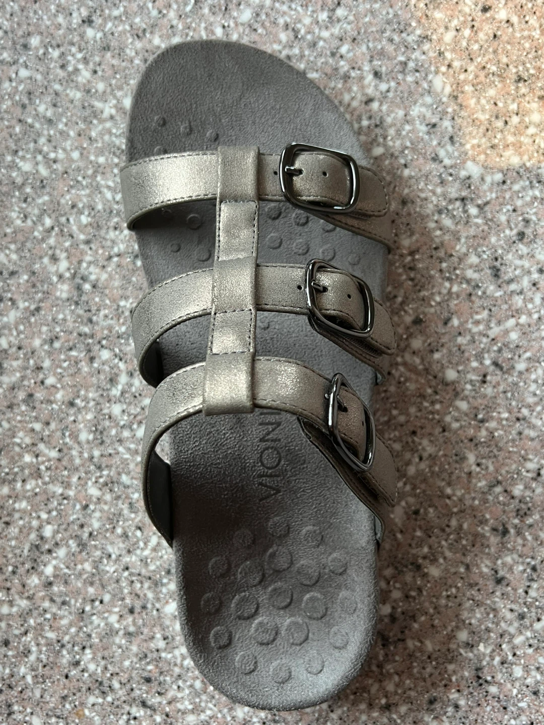 Vionic Misa Adjustable Strap Orthotic Sandals in Pewter ~ 9W - photo 3
