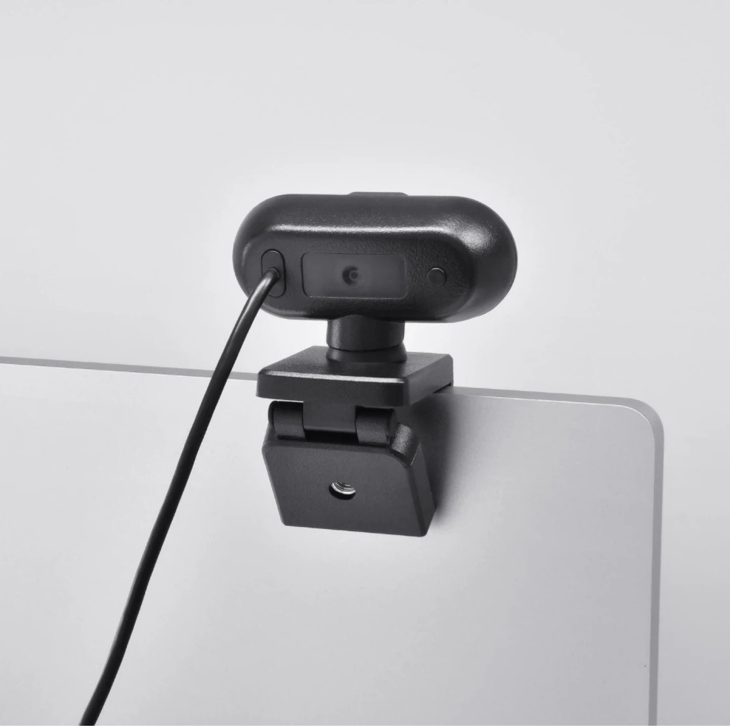 onn. 1440p Swivel Head Webcam - photo 4