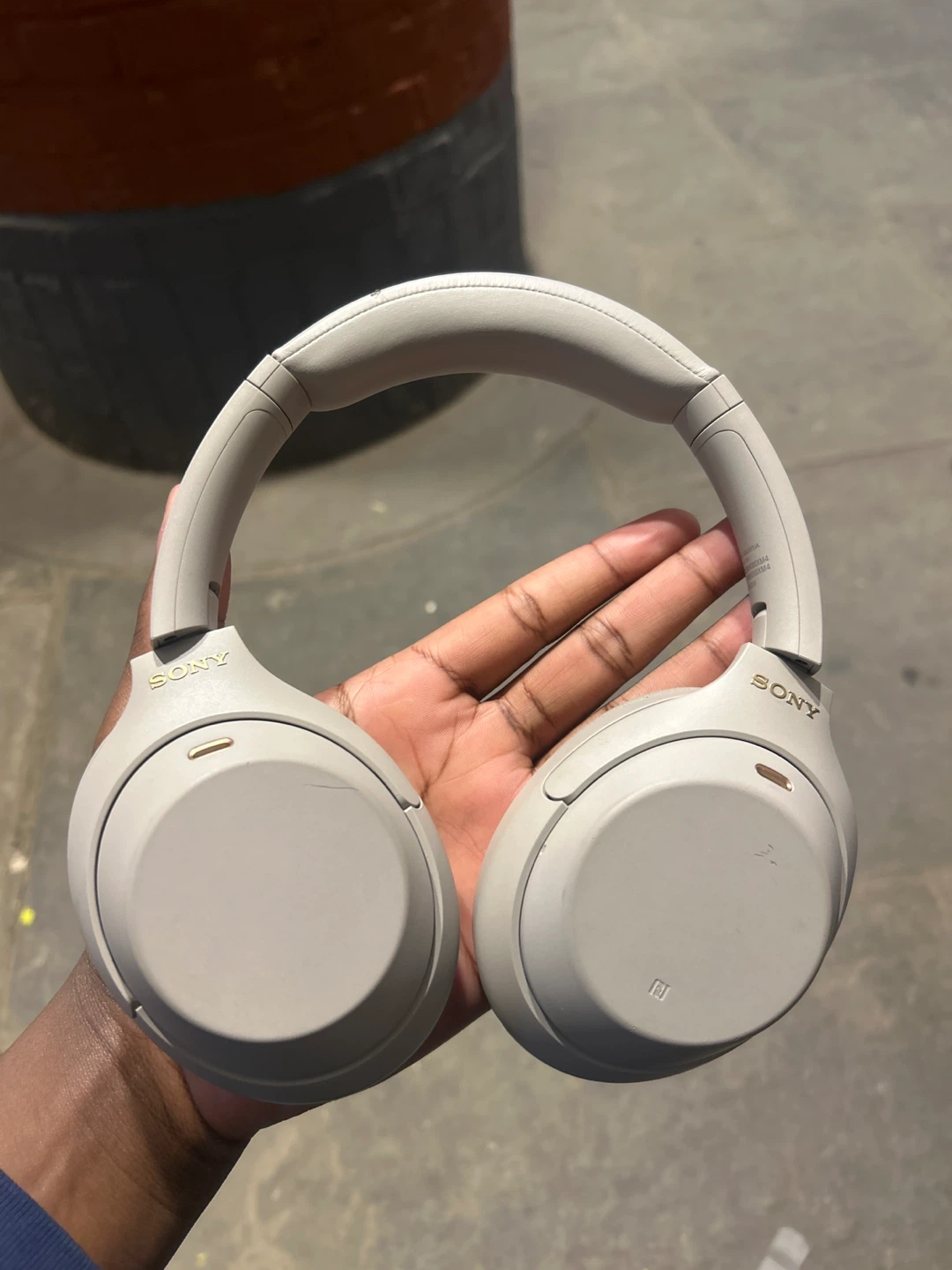Sony WH-1000XM4 Wireless Noise Cancelling Headphones