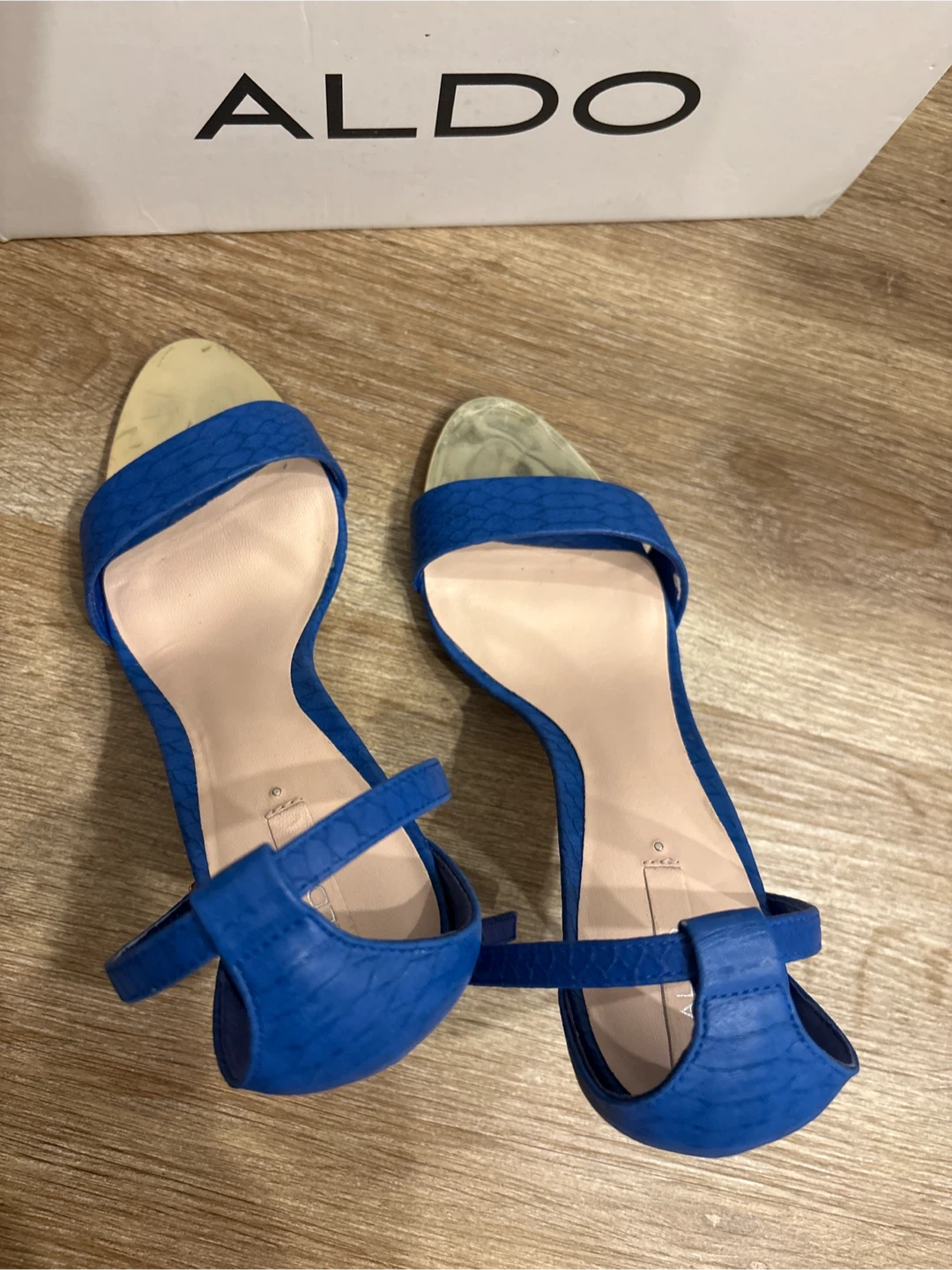 Comfortable Women's Blue Heeled Sandals Snakeskin Pattern - photo 2