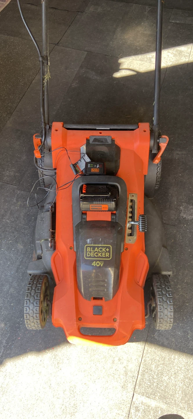 Black+Decker 40V Cordless Mower - photo 2