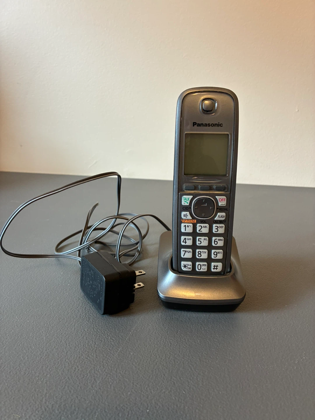 Panasonic Cordless Phone with Charger and AC Adapter