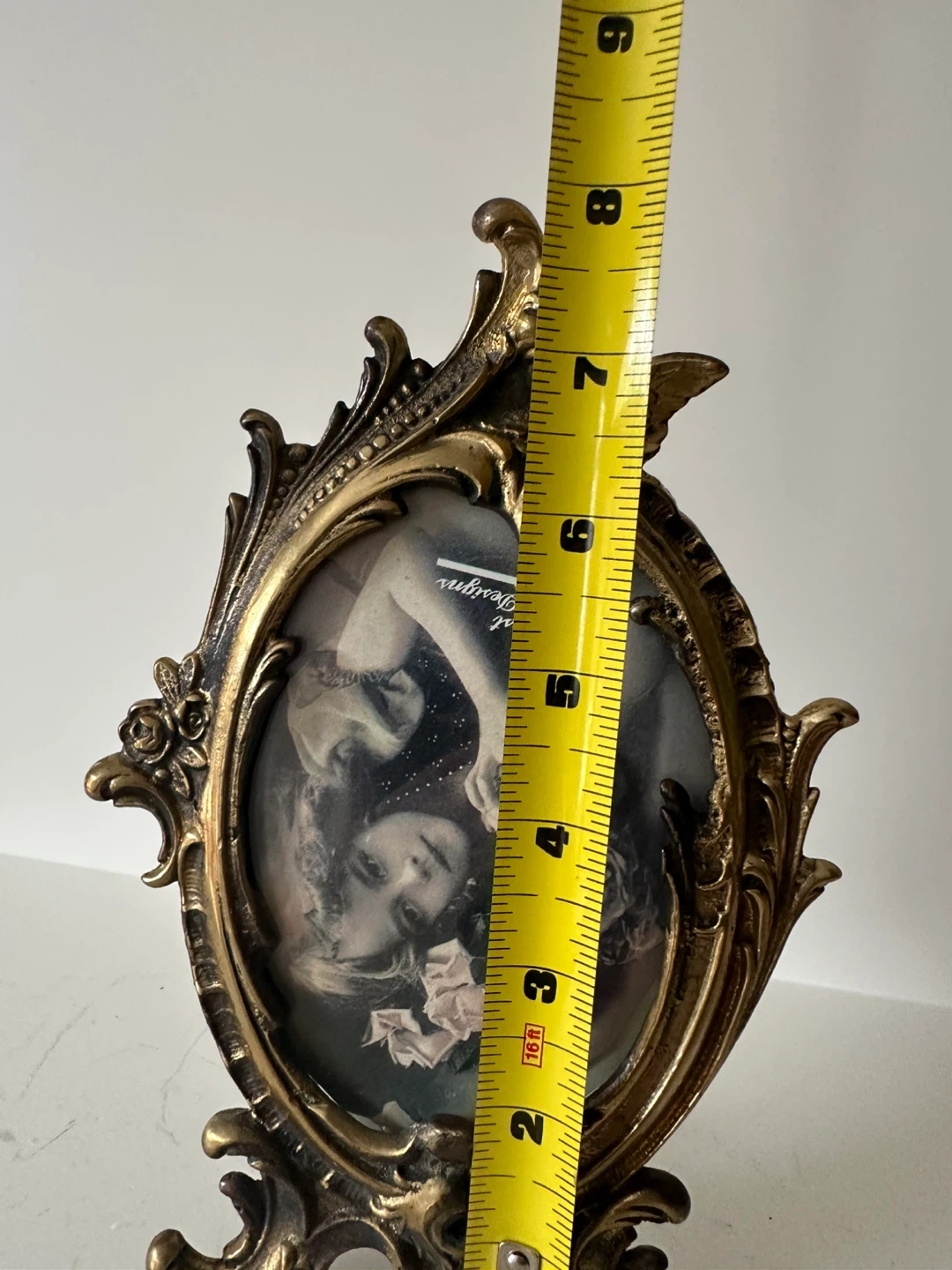 Ornate Vintage Style Tabletop Picture Frame - photo 2