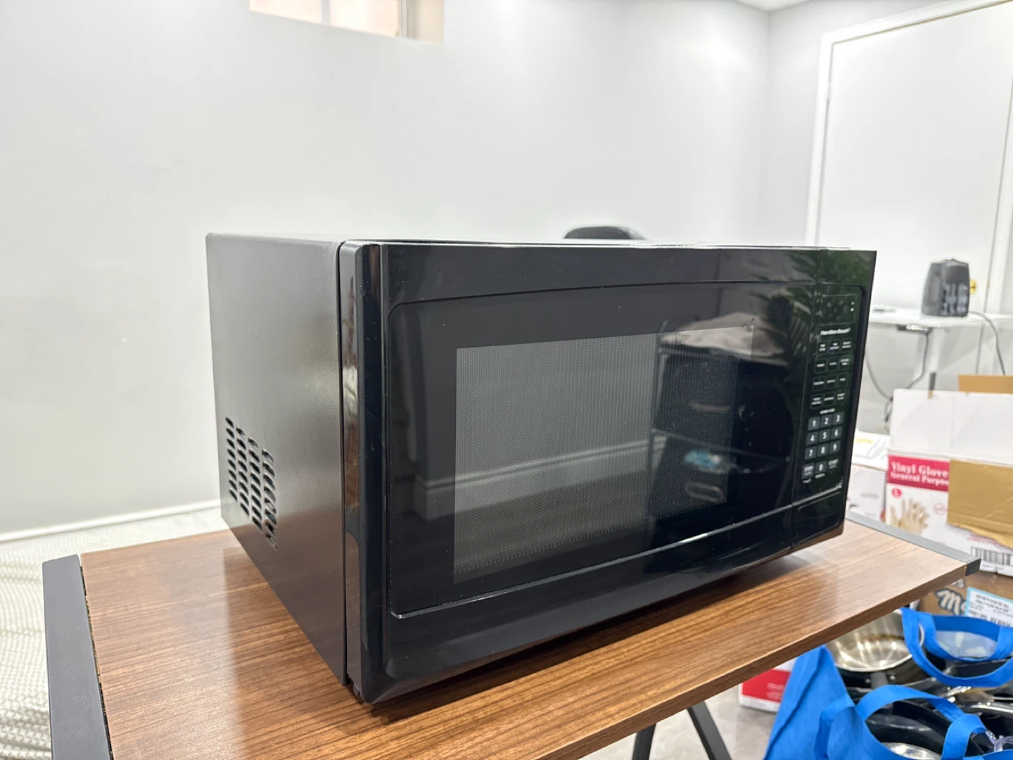 Hamilton Beach 30" Over-the-Range Microwave - Black - photo 3