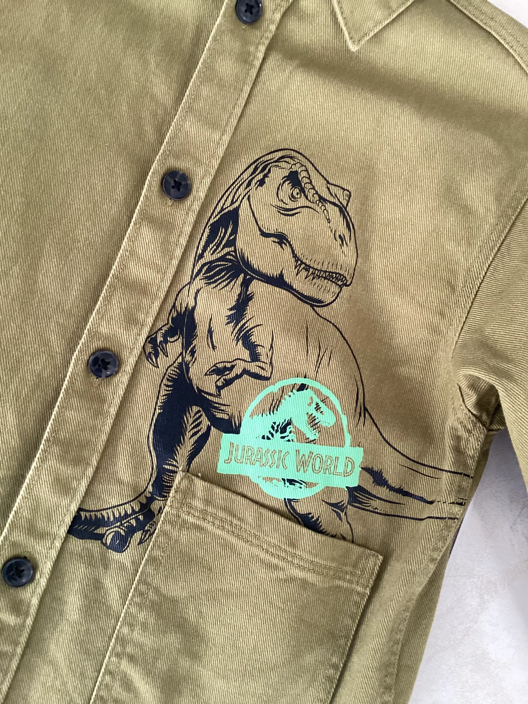 H&M Kids Jurassic World Dinosaur Jacket - Size 7 - photo 4