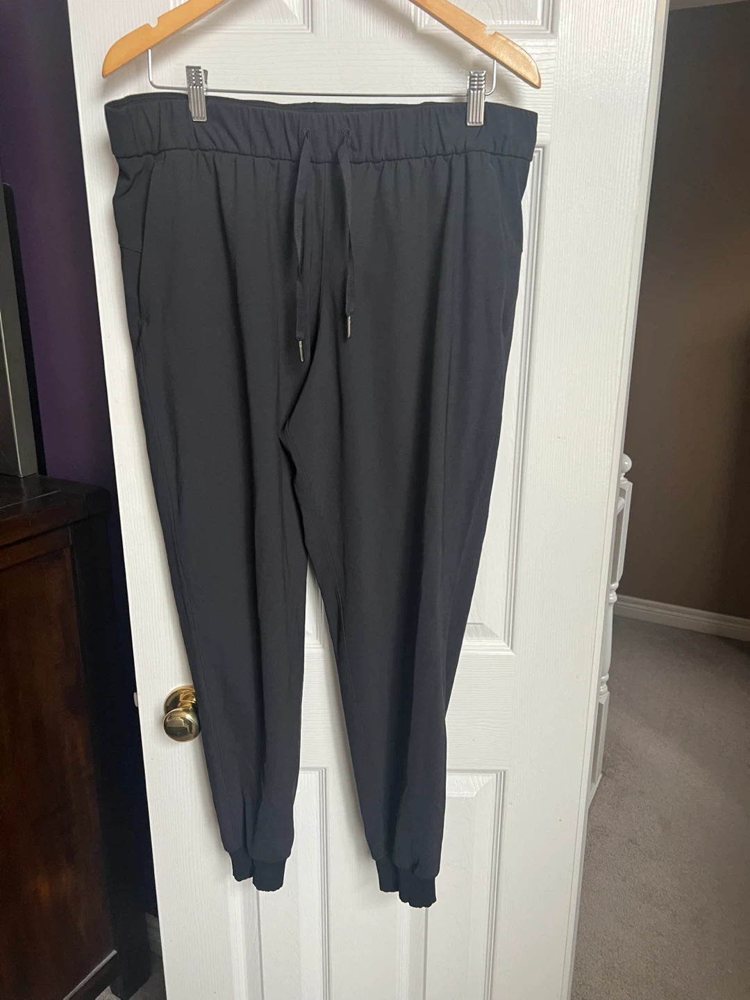Lululemon Black Jogger Pants Size 12