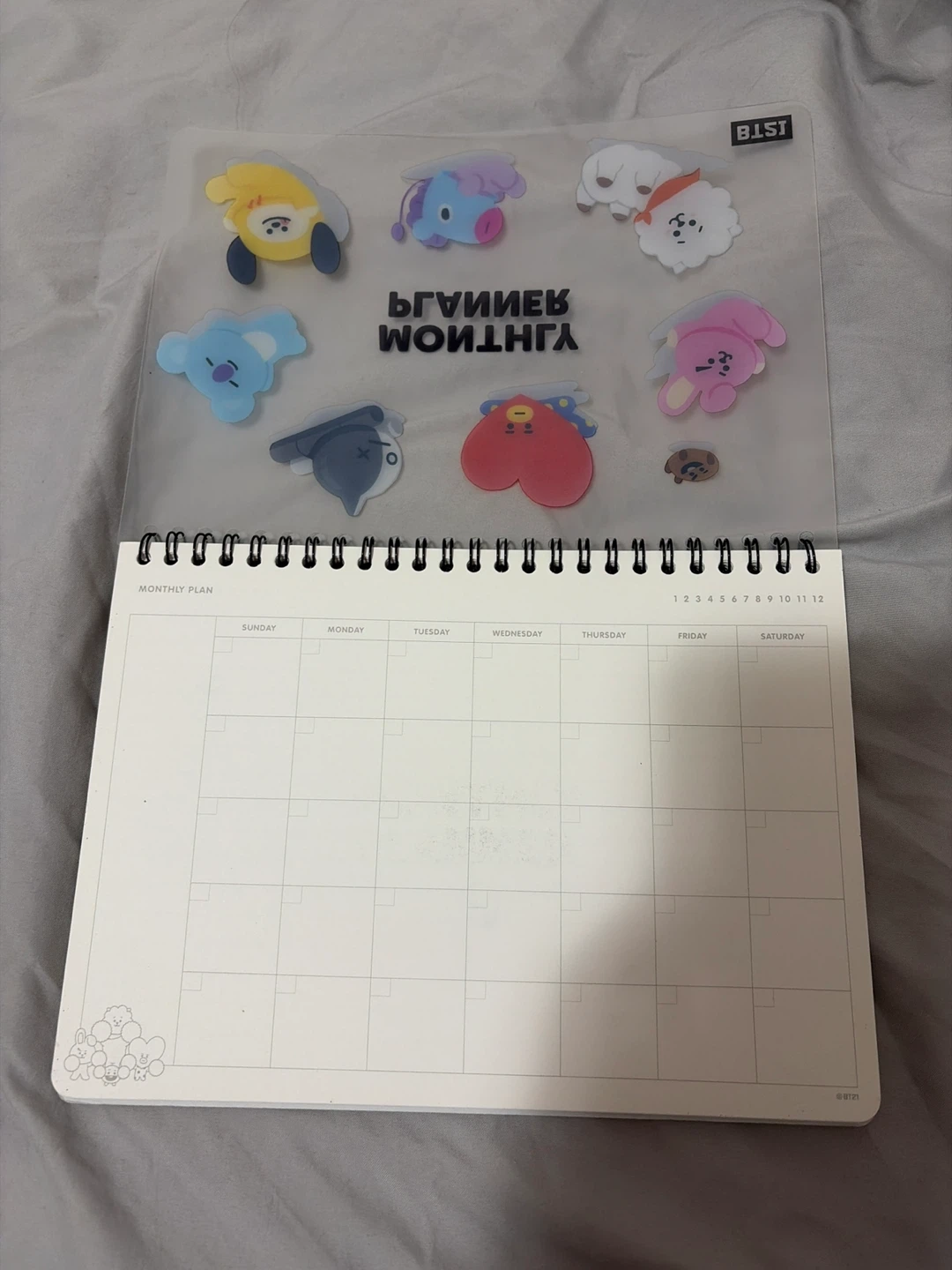 BT21 Monthly Planner - photo 2