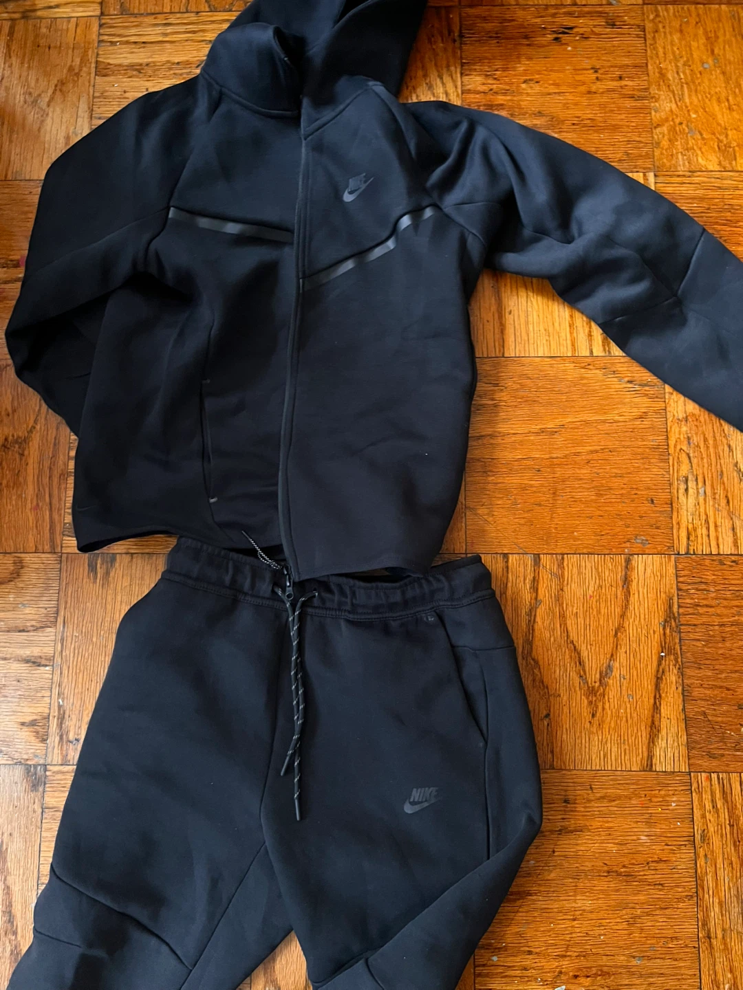 Nike Tech Fleece Tracksuit - Black - Size M
