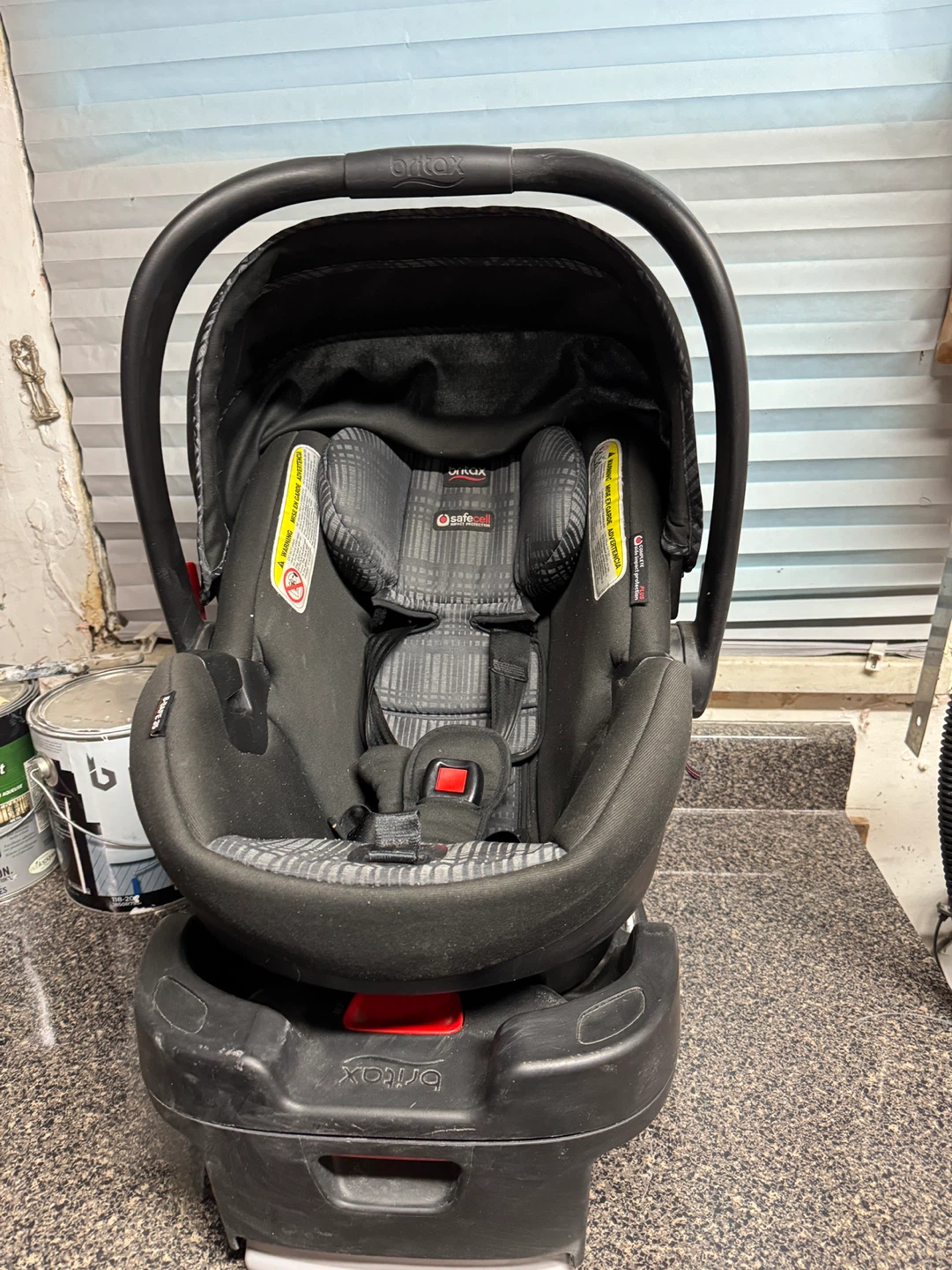 Britax Infant Car Seat with Base - photo 3