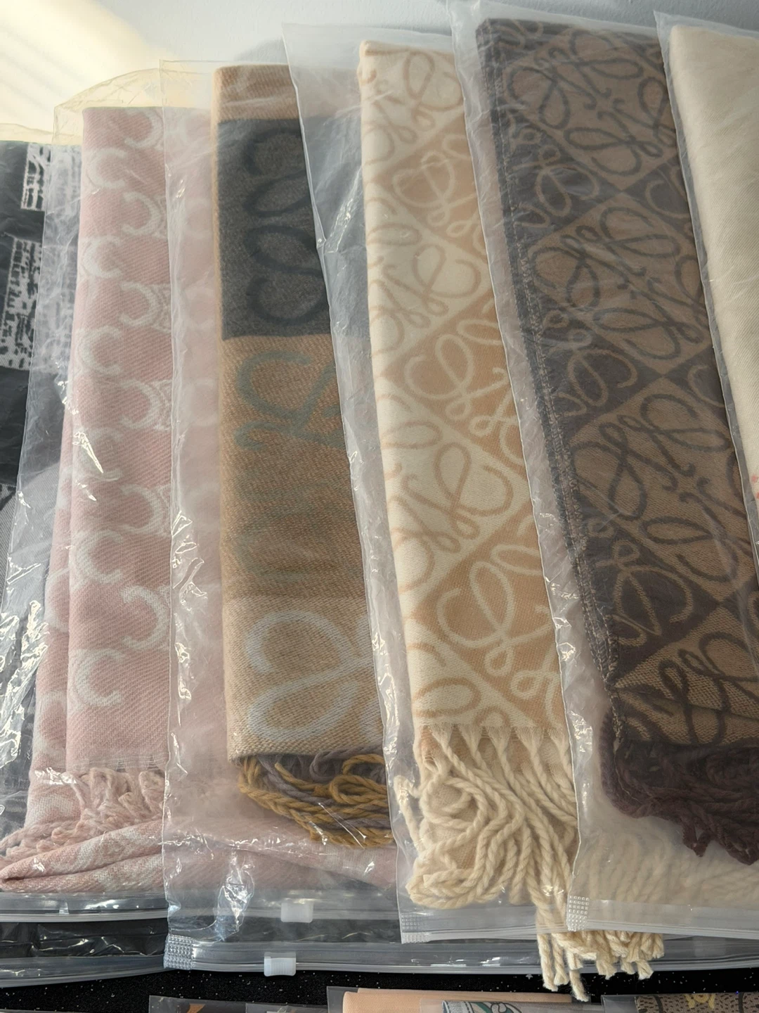 Scarves - Various Colours - photo 3