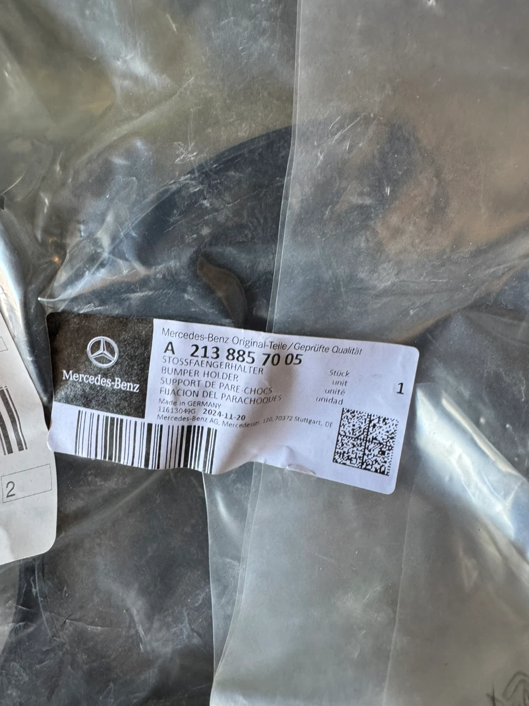 Mercedes e class 2021+ bumper exhaust tip - photo 2