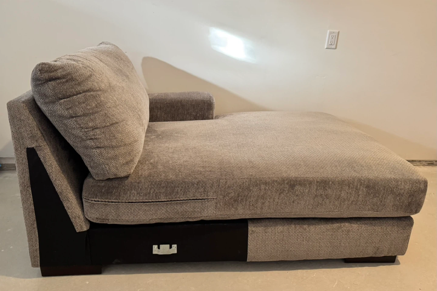 Grey Sectional Sofa with Chaise - photo 4