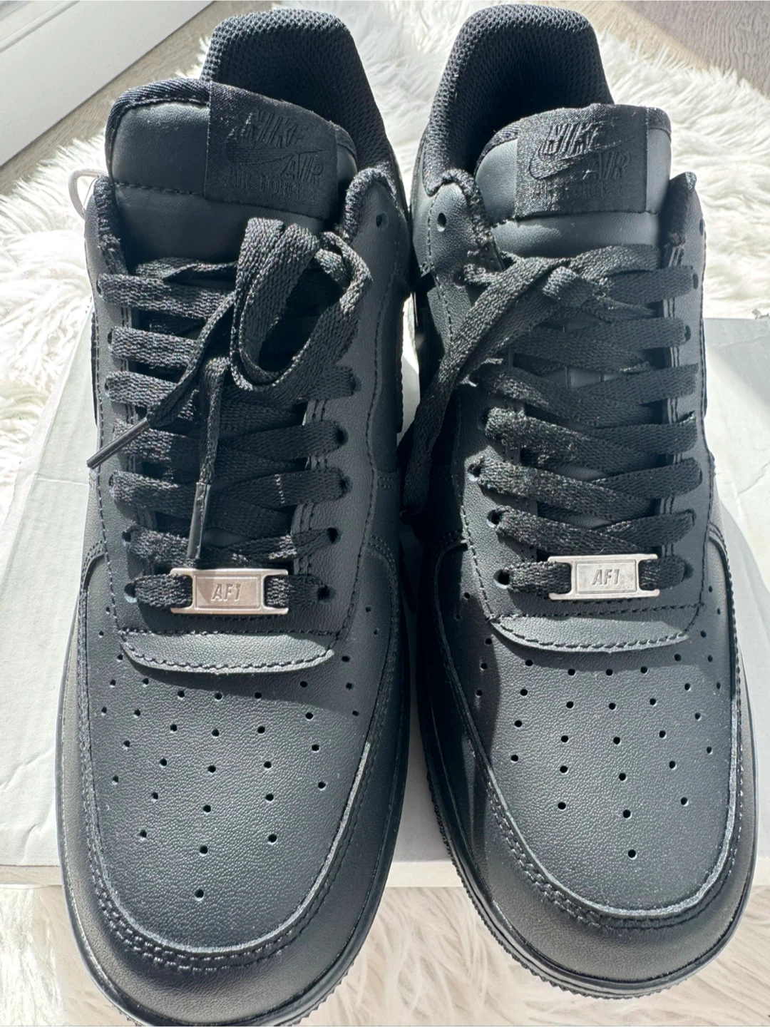 Nike Air Force 1 '07 All Black Sneakers