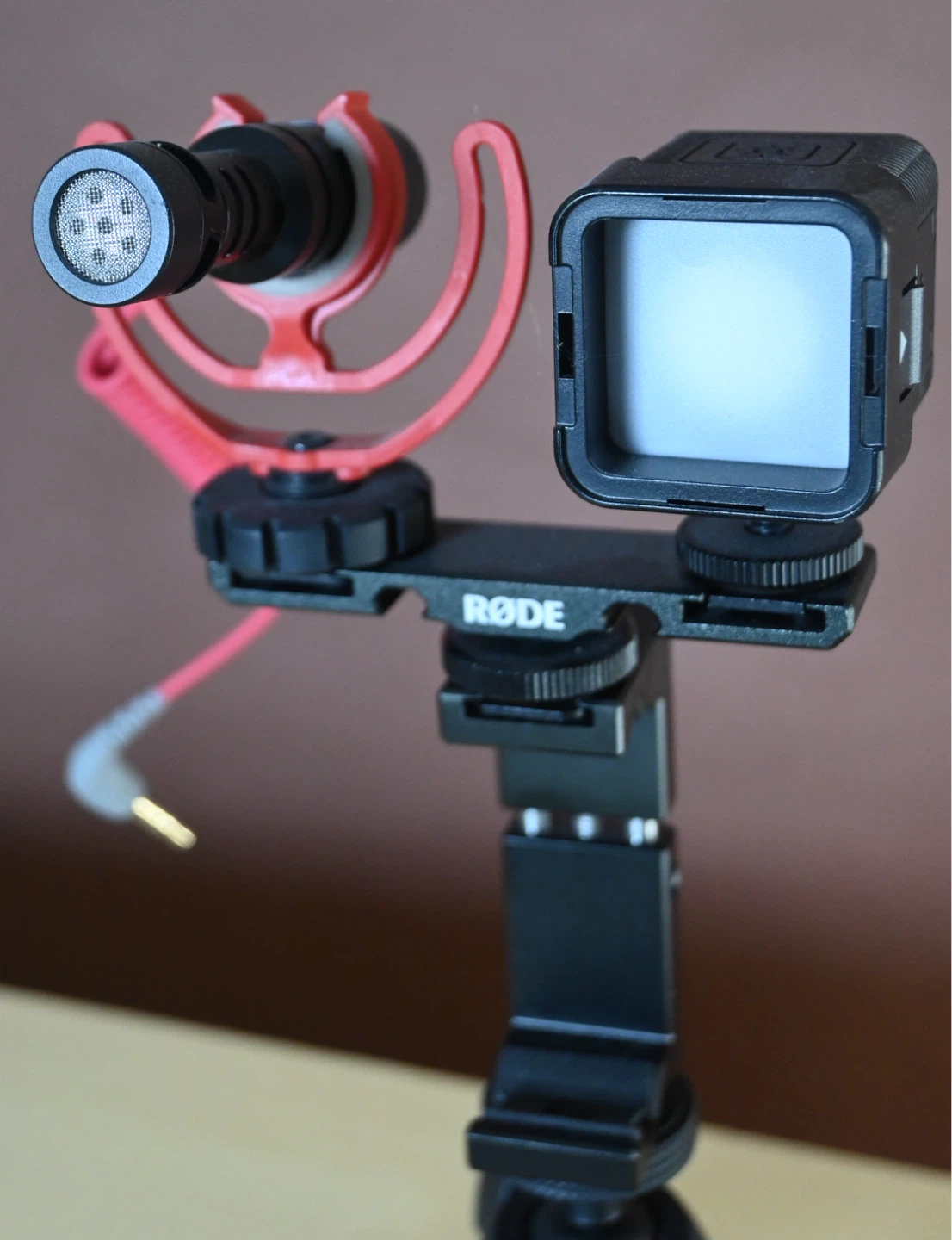 Rode Vlogger Kit Universal Filmmaking Kit for Smartphones - photo 2