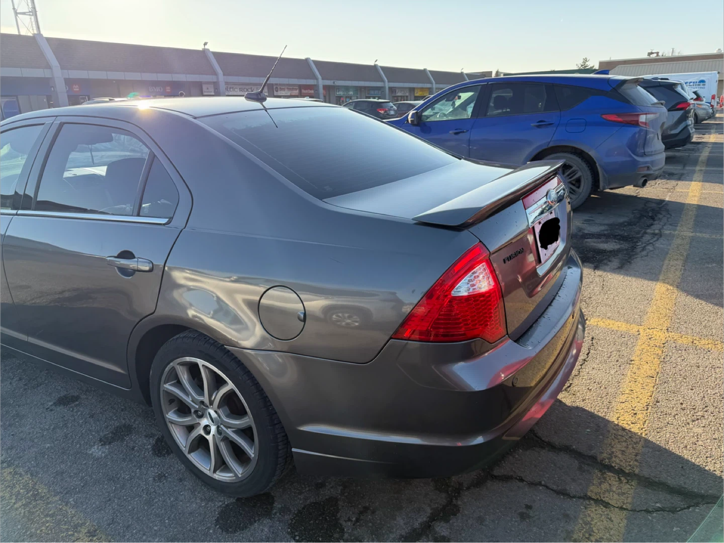 Ford Fusion Sedan - photo 4