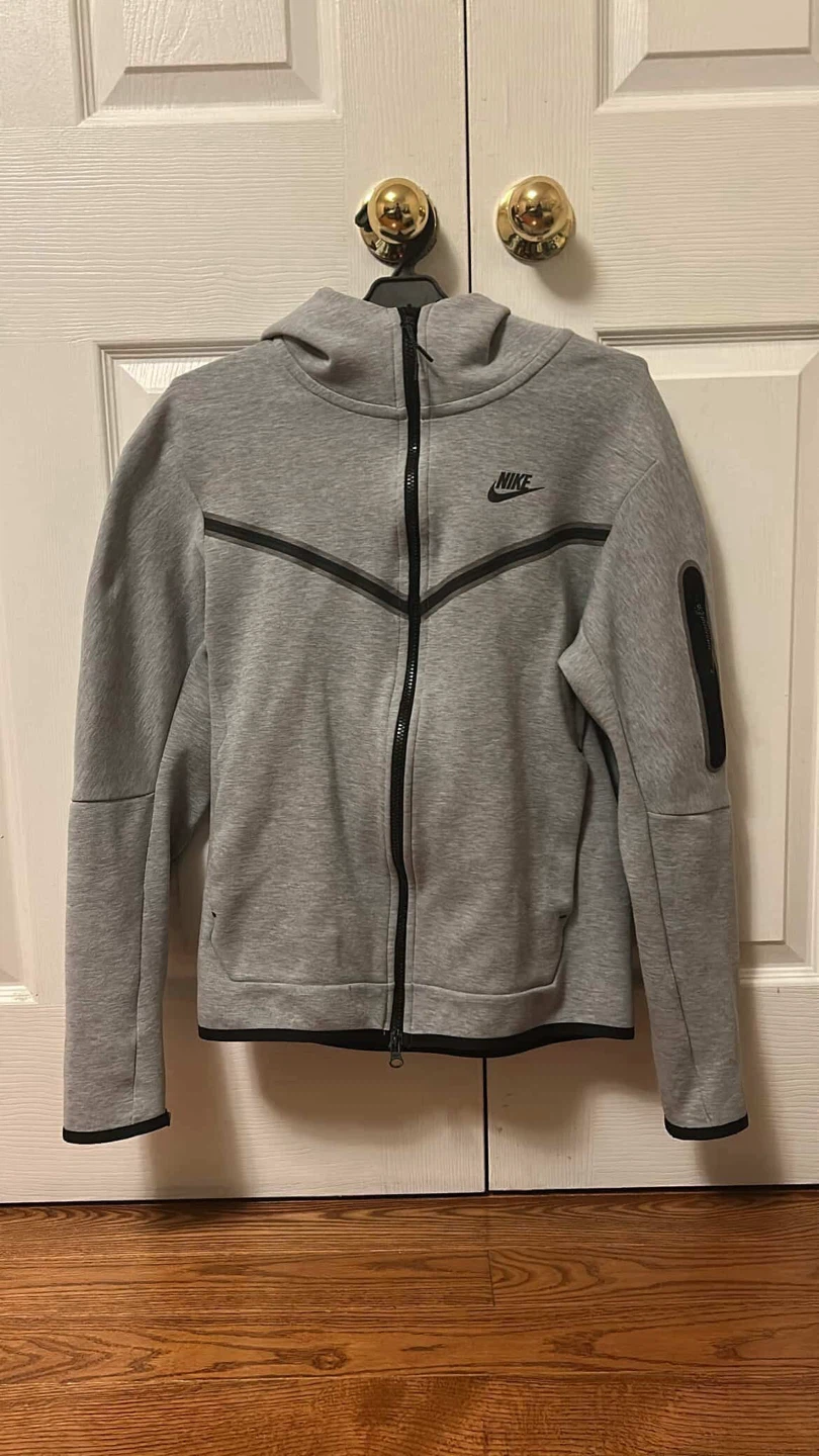 Nike Tech Fleece Full Zip Hoodie Grey (S)