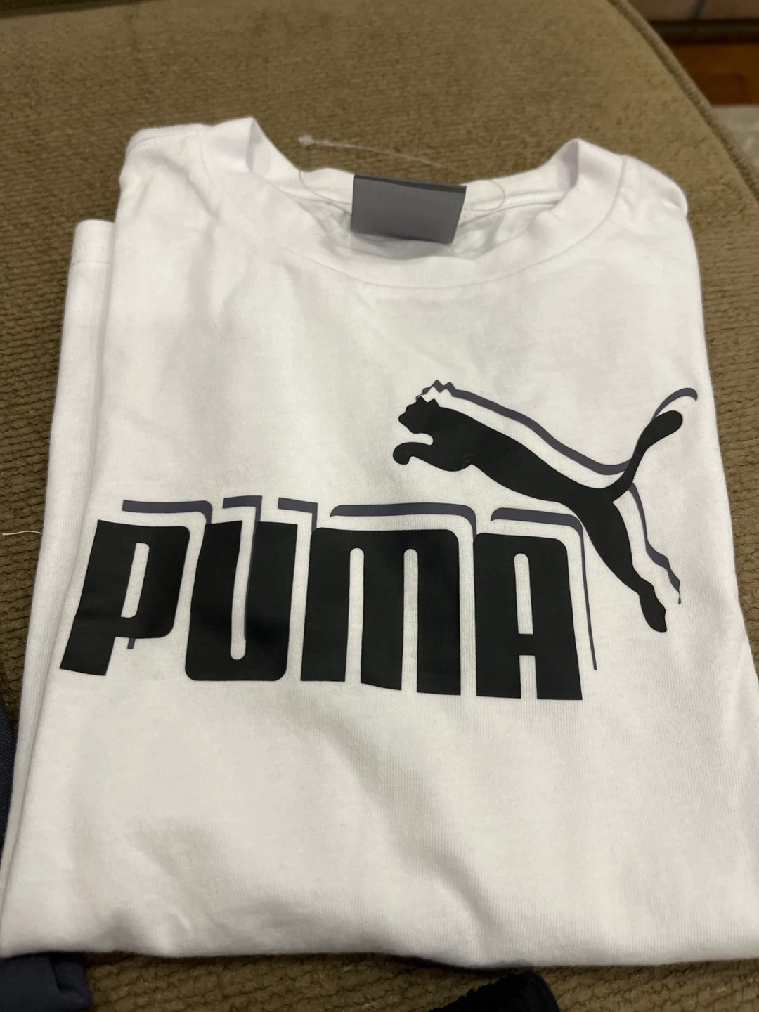 Puma Boys' Outfit: Polo Shirt, T-Shirt, and Shorts - Size 7 - photo 3