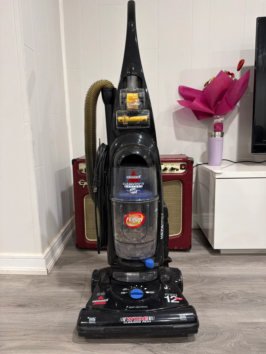 Bissell CleanView II Bagless Upright Vacuum